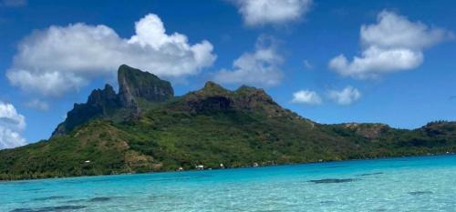Bora Bora Apartment | Iaora BoraBora House PUHIA