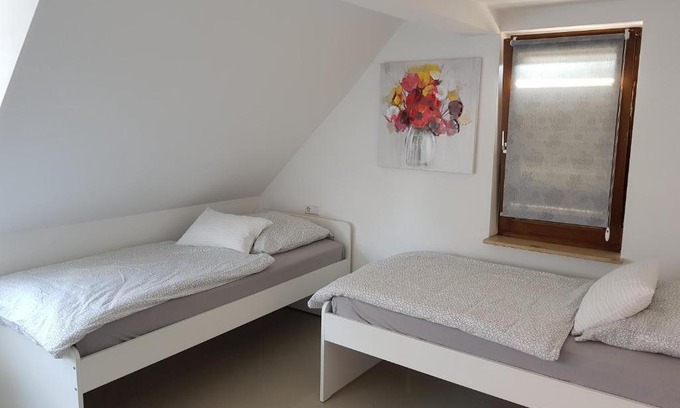 Vaihingen-Mitte House | IB Zimmervermietung