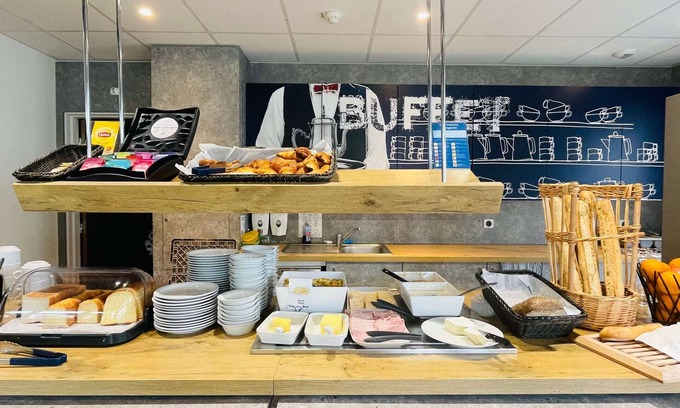 Amiens Hotel | ibis budget Amiens Centre Gare