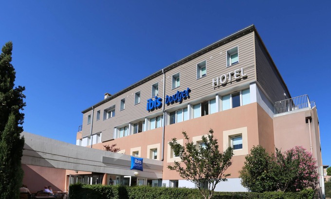 Aubenas Hotel | ibis budget Aubenas