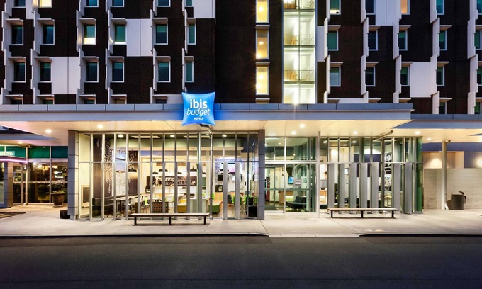 Mangere Hotel | ibis budget Auckland Airport