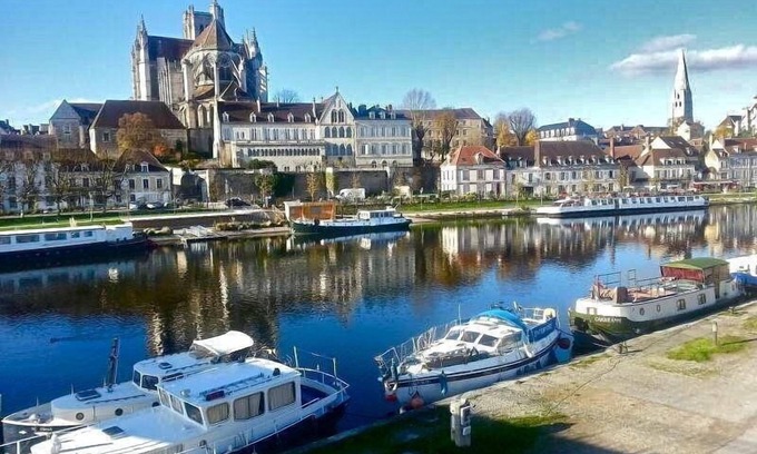 Auxerre Hotel | Ibis Budget Auxerre Nord (Ouverture Printemps 2025)