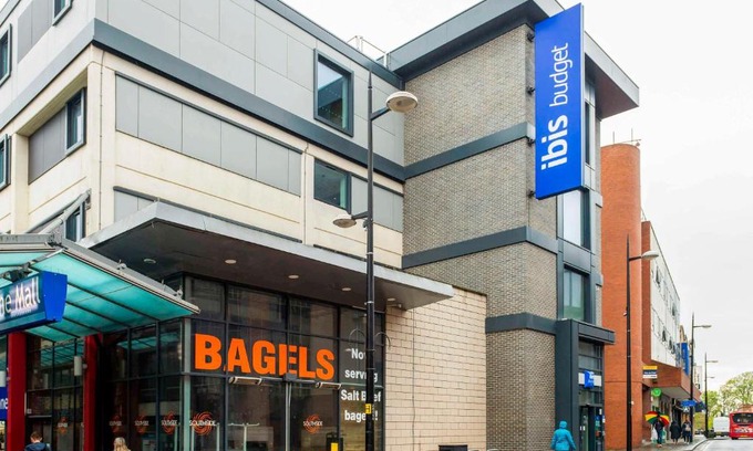 London Borough of Bromley Hotel | ibis budget London Bromley Town Centre
