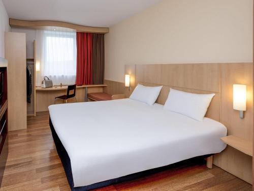 Esch-sur-Alzette Hotel | ibis Esch Belval