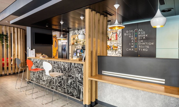 Downtown Geneva Hotel | ibis Geneve Centre Lac