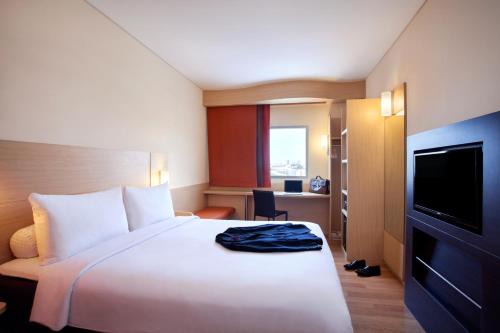 Gambir Hotel | Ibis Jakarta Harmoni
