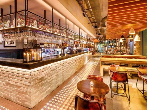 Canning Town Hotel | ibis London Canning Town