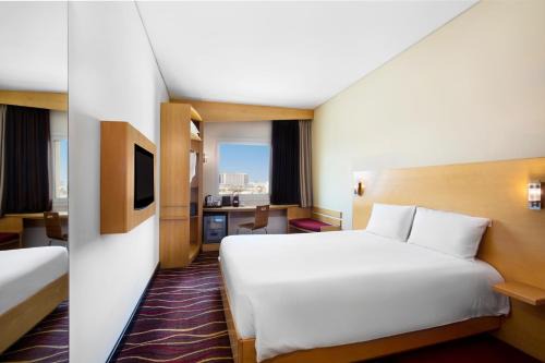 Al Khuwair Hotel | ibis Muscat