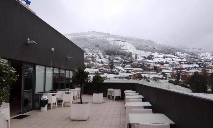 Las Campas y San Claudio Hotel | ibis Oviedo