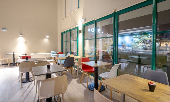Rivesaltes Hotel | Ibis Perpignan Nord Rivesaltes