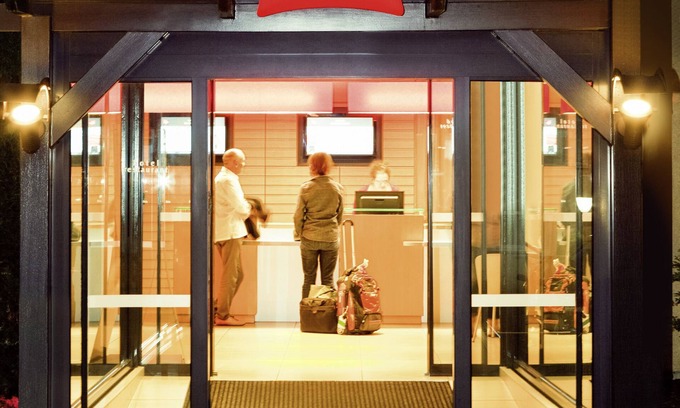 Senlis Hotel | ibis Senlis