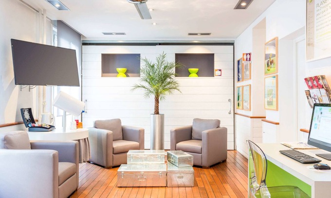 Asnieres-sur-Seine Hotel | ibis Styles Asnières Centre