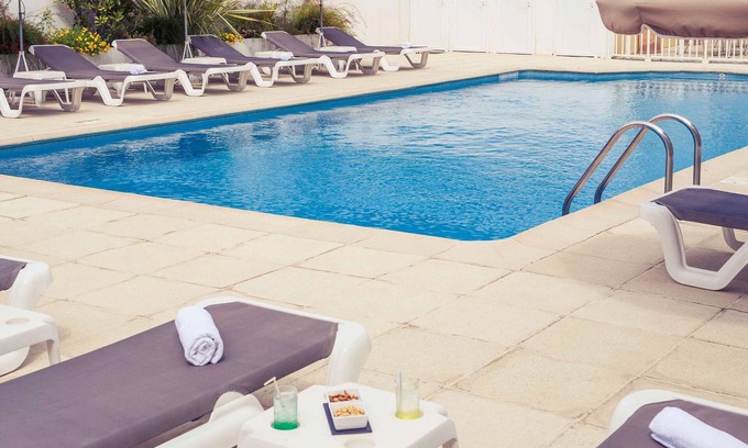 Saint-Laurent-du-Var Hotel | ibis Styles Nice Cap 3000 Airport