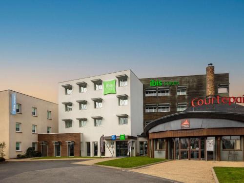 Pontivy Hotel | ibis Styles Pontivy centre Bretagne