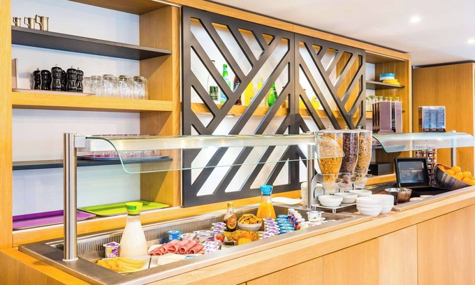 Val-de-Reuil Hotel | ibis Styles Rouen Val De Reuil