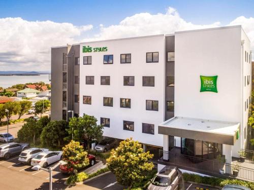Long Jetty Hotel | Ibis Styles The Entrance