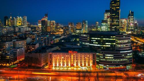 Mirow Hotel | ibis Warszawa Centrum