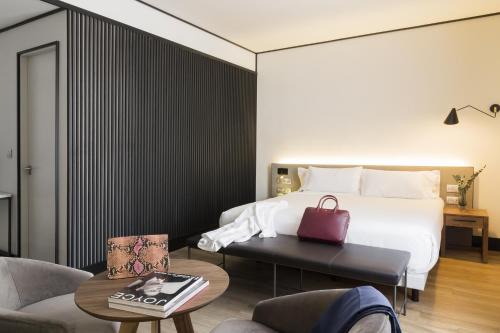 Recoletos Hotel | ICON Embassy