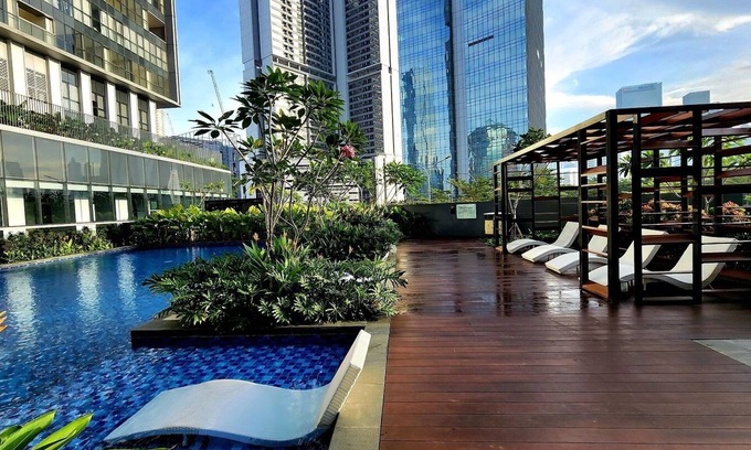 Semanggi Apartment | Unforgettable Nights With Sparkling Lights at 23rd