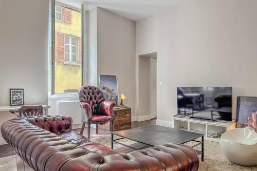 Secteur 2 Apartment | #ID Le Notre Dame