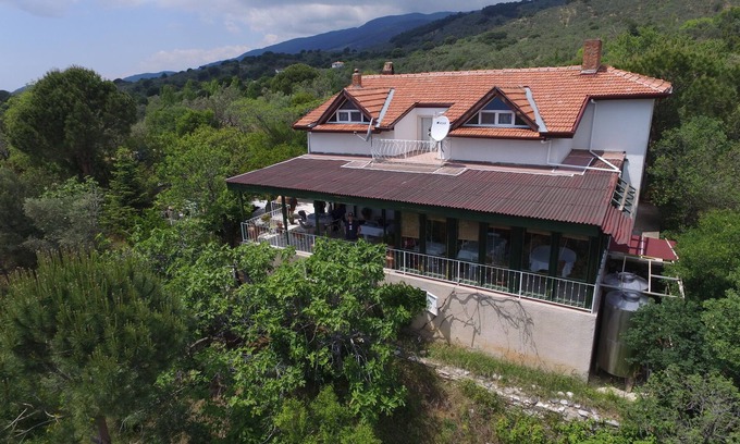 Camlıbel Hotel | Idakoy Ciftlik Evi