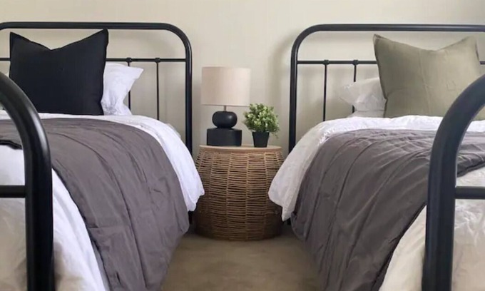 Mildura House | Ideal family holiday home or the perfect place for your bridal party!