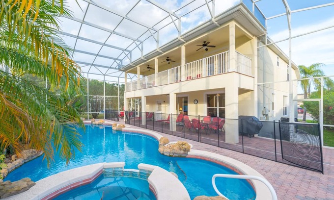 Highlands Reserve Villa | Ideal family villa/large private pool/not overlooked/near Disney/on golf course