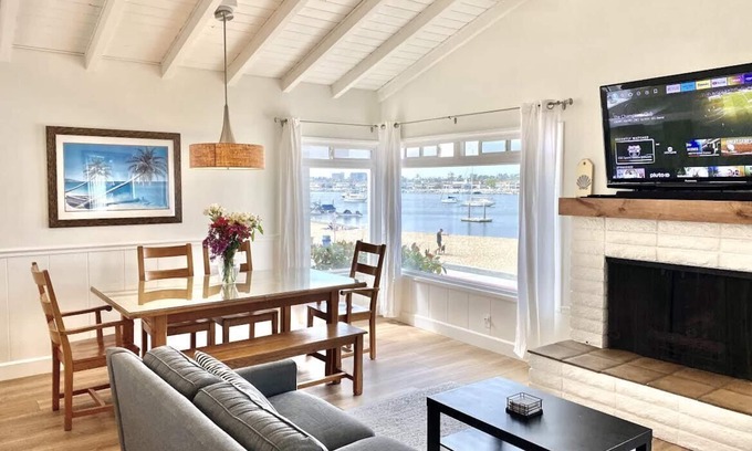 Balboa Peninsula House | Ideal Mid-Peninsula - 3BR/2BA with Harbor & Beach Views - Monthly & short term