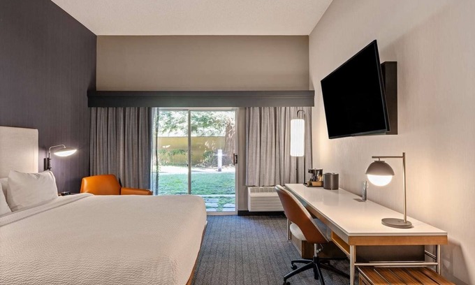San Ramon Hotel | Ideal Mix of Comfort and Value! Swimming Pool, Fre