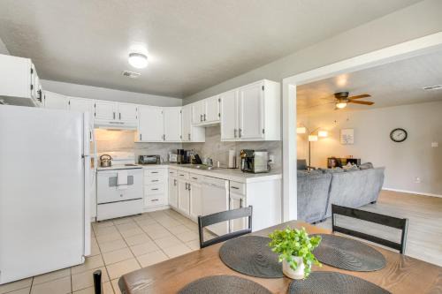 Lawton House | Ideally Located Lawton Retreat 4 Mi to Fort Sill!