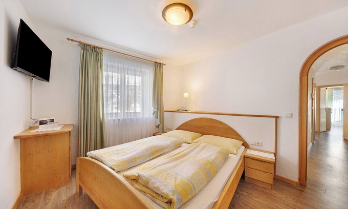 San Leonardo in Passiria Apartment | Idyllic Apartment 'Innerwalten 200' with Mountain View, Restaurant & Parking