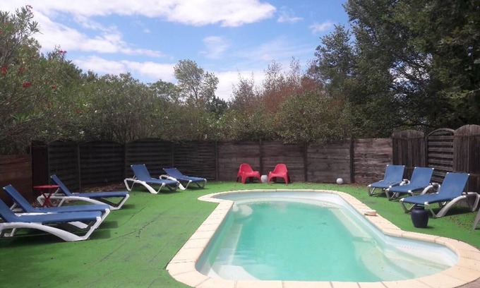Canet-en-Roussillon Cottage | Idyllic Gite On Chateau Wine Estate