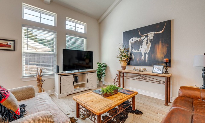 Highland Lake Estates House | Idyllic Lago Vista Home < 1 Mi to Lake Travis!