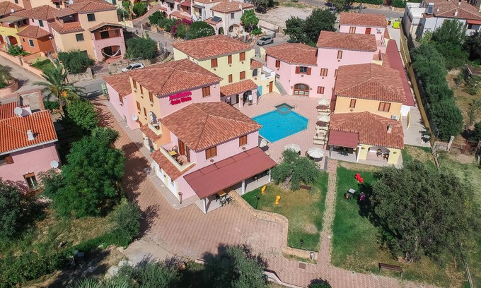 Sos Alinos Apartment | Idyllic Residence Cala Viola T6 2 Bedroom Apartment sleeps 6 persons