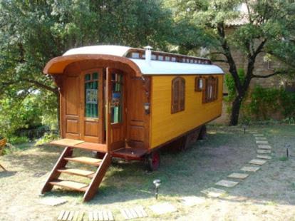 Les Assions Other | Idyllic Roulotte