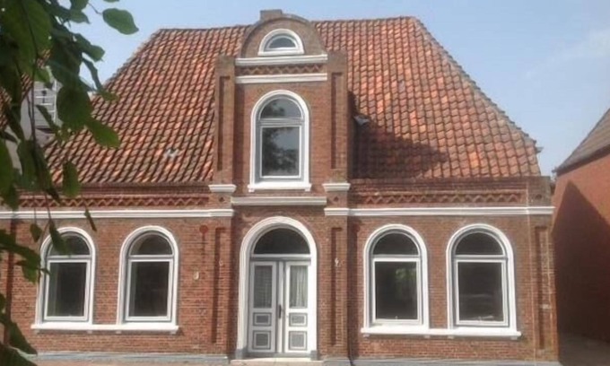 Tetenbull House | Idyllic village house 4 star category DTV checked