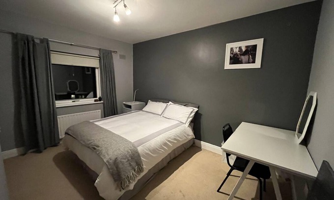 Leopardstown Resort | Private room ∙ 1 guest