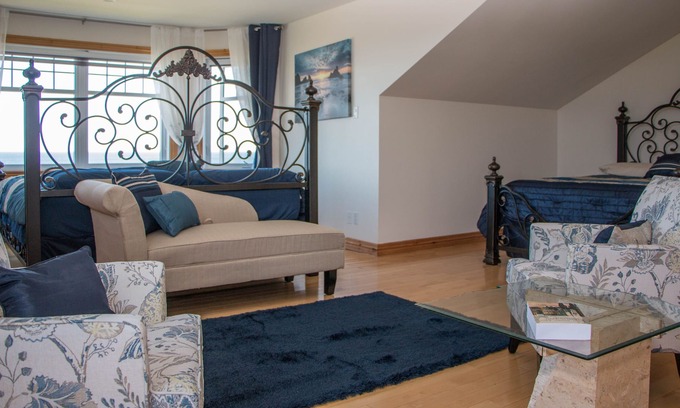 La Mitis Ski Chalet | If you like houses with character, hardwood floors and beautiful furniture then