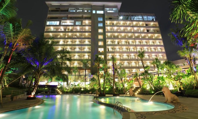 Klojen Hotel | Ijen Suites Resort & Convention