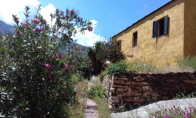 Ikaria House | Ikarian Centre - Accommodation & mountain hiking