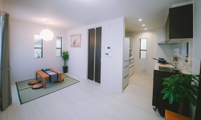 Minamiotsuka House | Ikebukuro business district / 8 min walk from Otsuka on JR Yamanote line / newly built luxury villa / warm house with 3 bedrooms, 2 living rooms and 2 bathrooms
