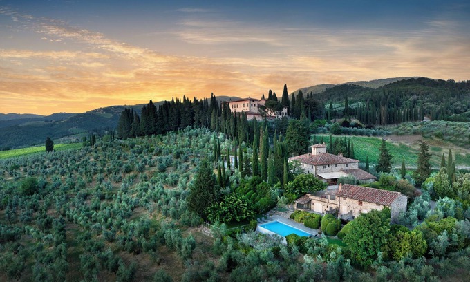 Greve in Chianti Villa | Il Casolese Vignamaggio Private Pool