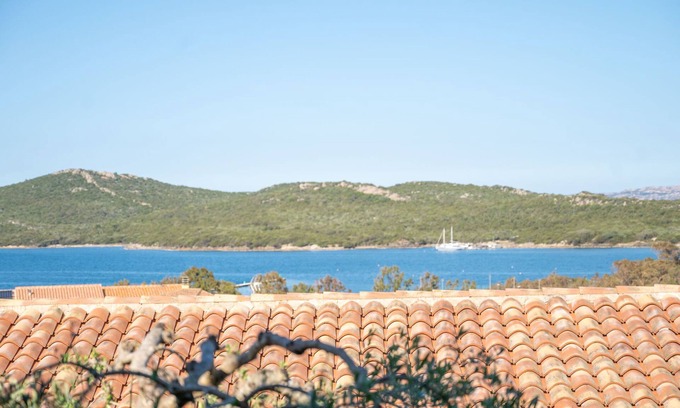 Porto Pozzo Apartment | Il Fjordo bilo (PPZ160) by Interhome