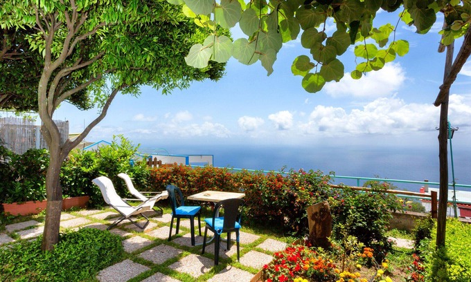 San Michele Apartment | IL RIFUGIO DI ELA 'Apartment Garden.