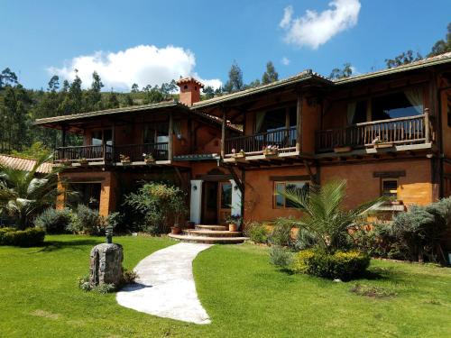 Tumbaco Hotel | Ilatoa Lodge