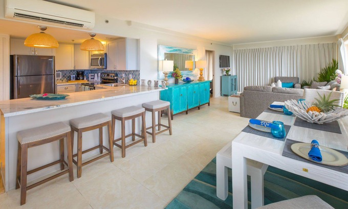 Waikiki Apartment | Ilikai Luxury Suites