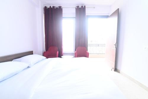 Sat Bari Apartment | Ima Retreat