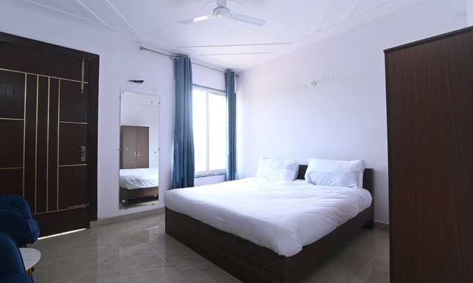 Sat Bari Apartment | Ima Retreat