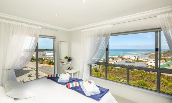 L'Agulhas Apartment | Imberbe
