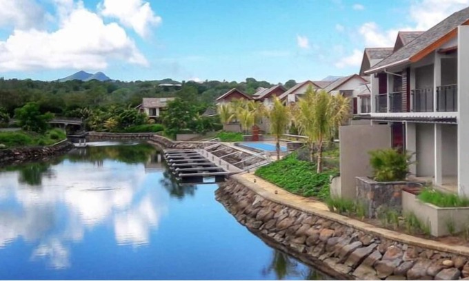 Black River Apartment | Immaculate Two Beds Luxury Marina Apartment